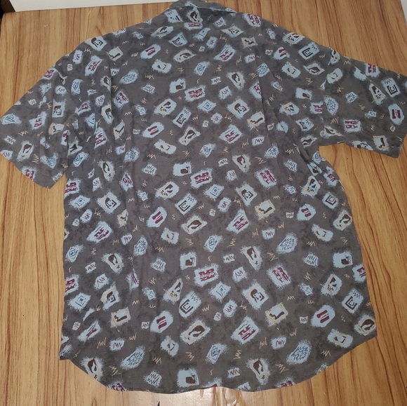 Vintage Triumph of California Button Down Short Sleeve Print Shirt Men's Large - Picture 7 of 7